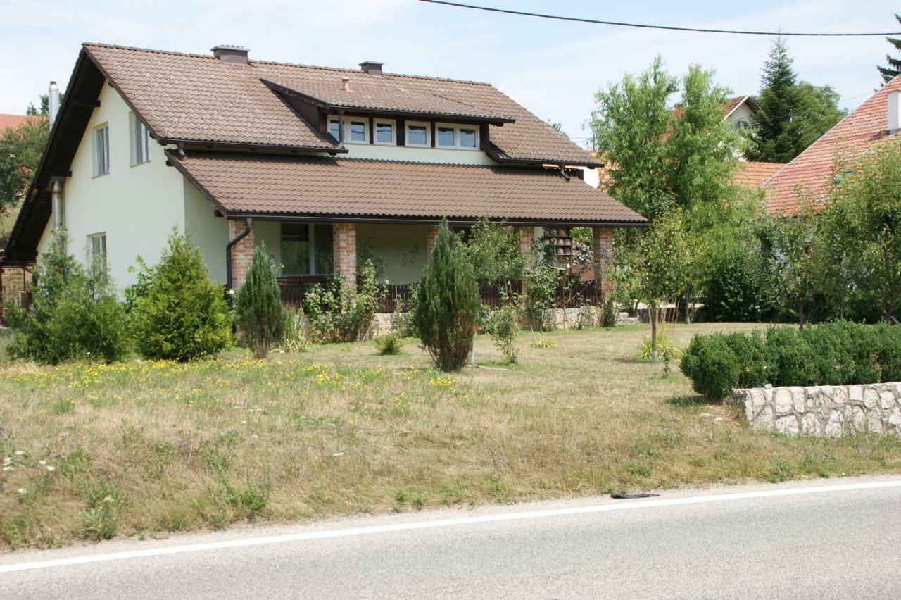 Apartman "Bogut" Slunj Exterior foto